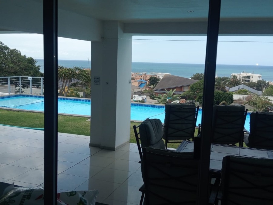 5 Bedroom Property for Sale in Jeffreys Bay Central Eastern Cape